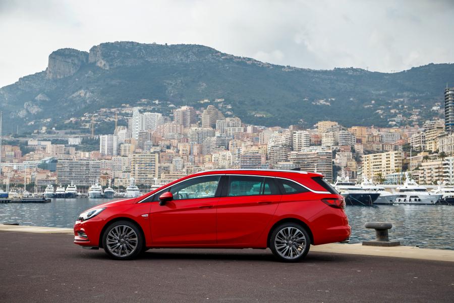  Vauxhall Astra Sports Tourer BiTurbo 2016 года  (фото 5 из 30)